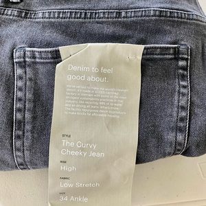 Everlane The Curvy Cheeky Jean
Your best butt—minus the waist gap.